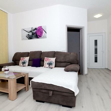 Apartmens Leona ザダル エクステリア 写真