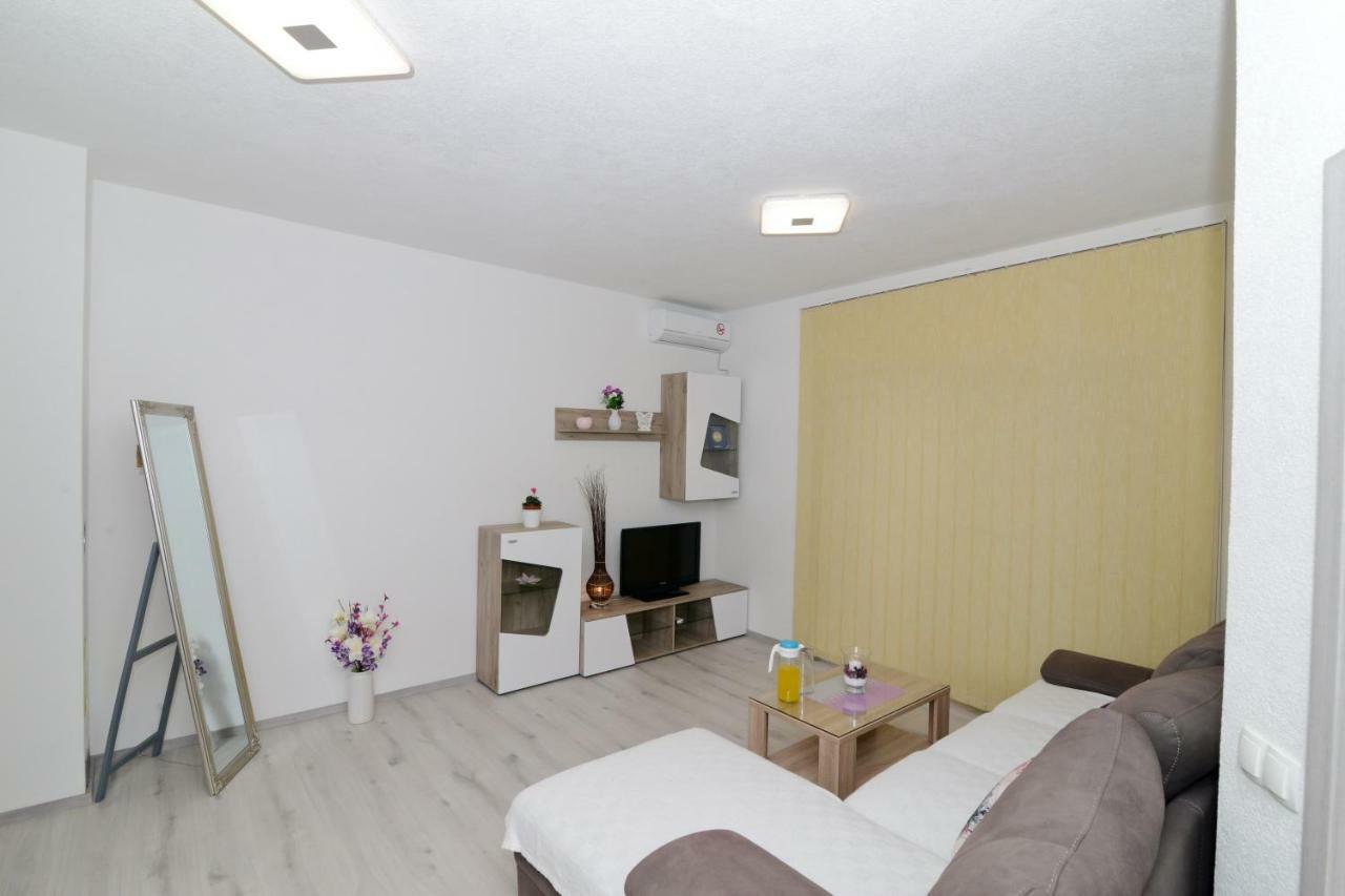 Apartmens Leona ザダル エクステリア 写真