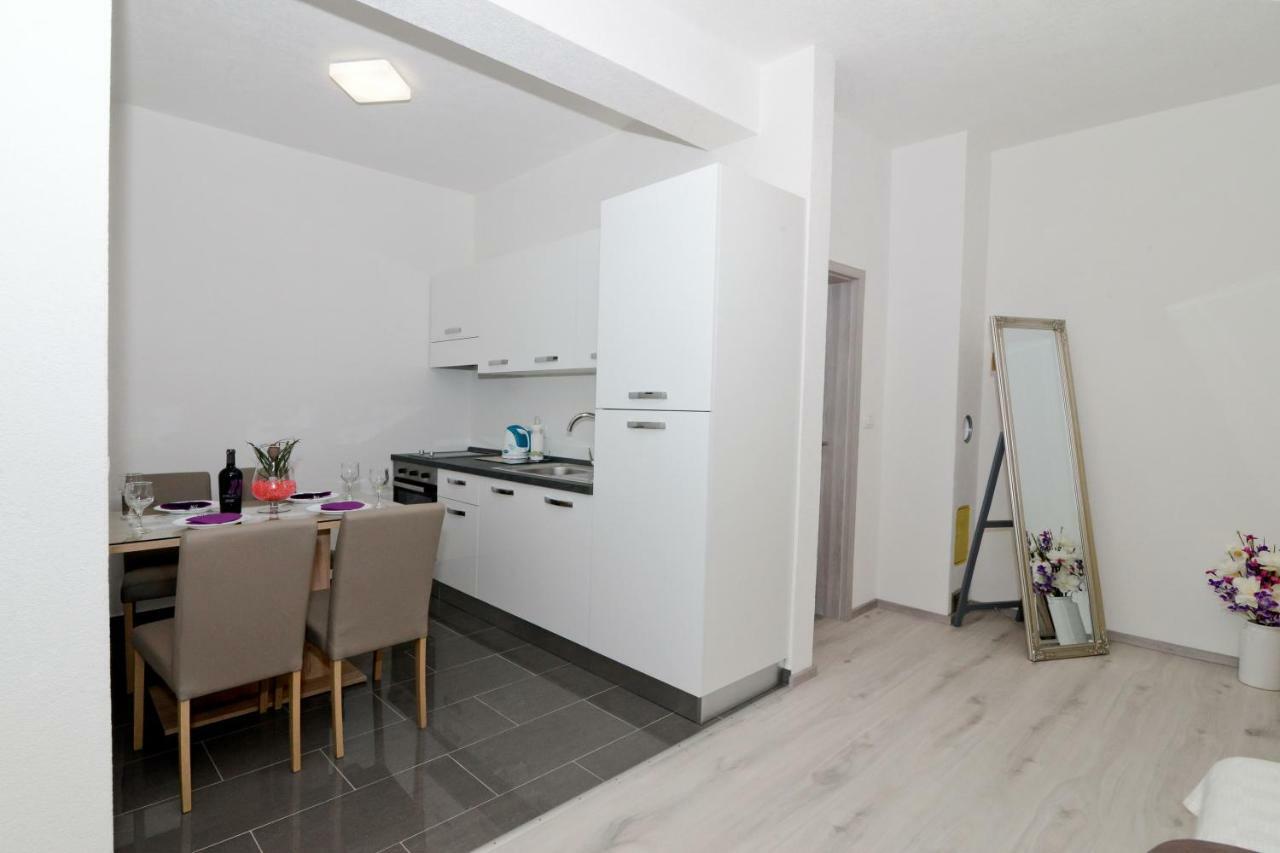 Apartmens Leona ザダル エクステリア 写真