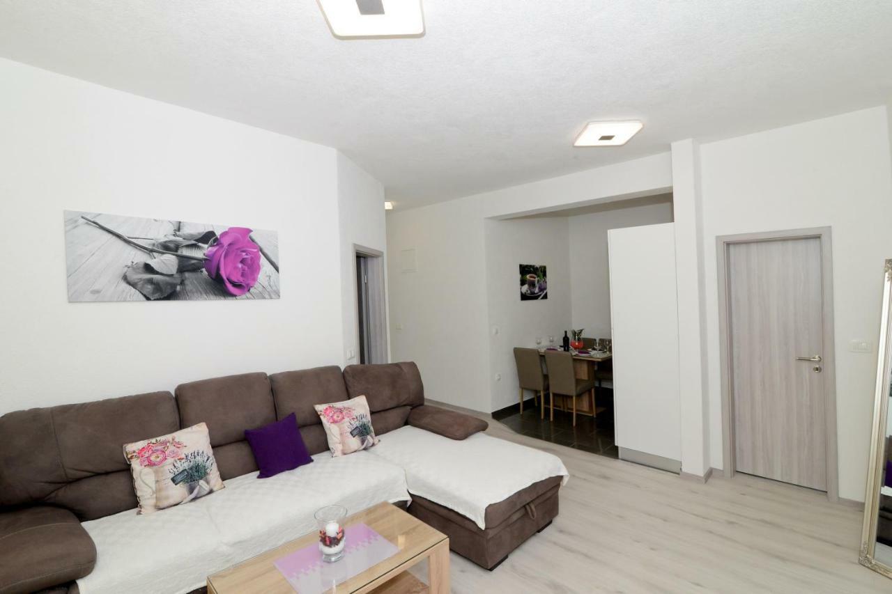 Apartmens Leona ザダル エクステリア 写真