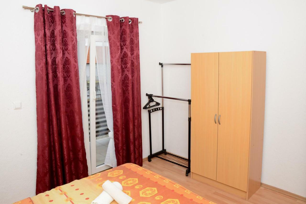 Apartmens Leona ザダル エクステリア 写真